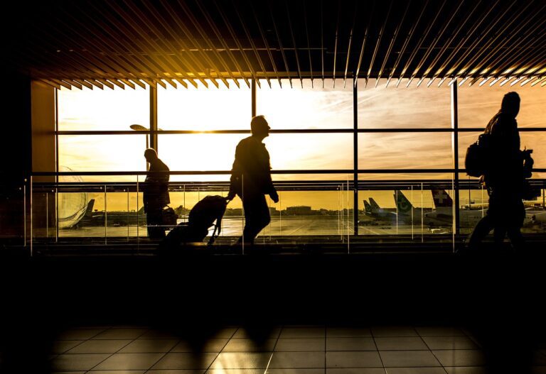 Erleben Sie eine stressfreie Ankunft: Private Transfers ab Antalya Flughafen