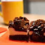 Wie du typisch amerikanische Brownies backst, die süchtig machen